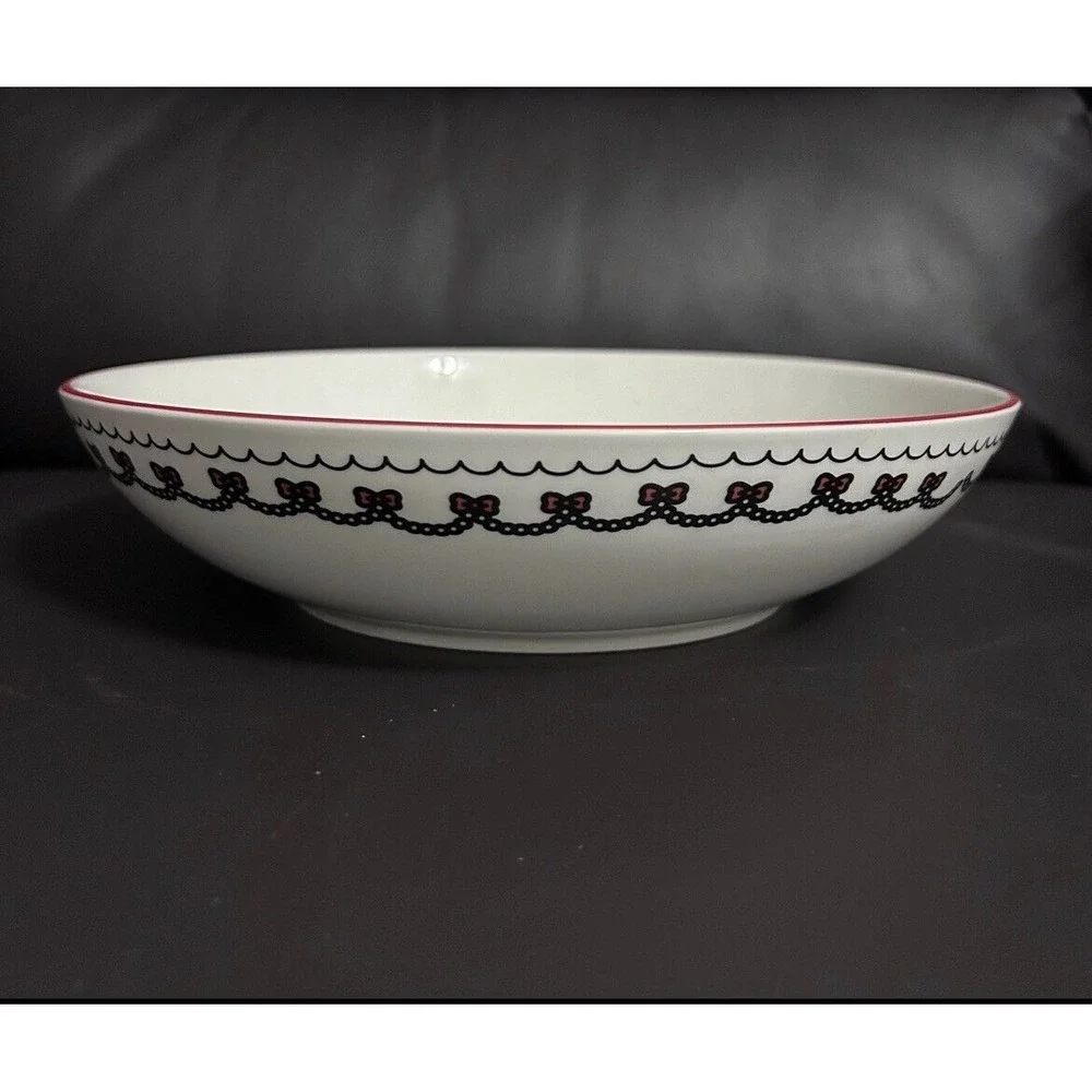 Hello Kitty Christmas Candy Cane Pasta‎ Bowl NEW